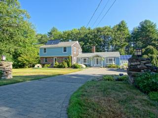 437 South Rd, Rye, NH 03870-2516