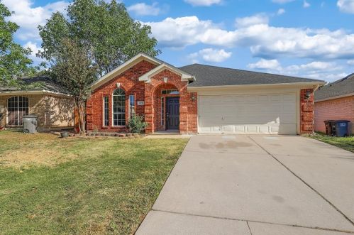 3978 Sarasota Springs Dr, Fort Worth TX  76123-1479 exterior