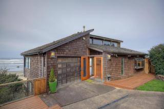 1409 Spring St, Newport OR  97365-2429 exterior