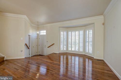 6235 Levi Ct, Springfield VA  22150-1190 exterior
