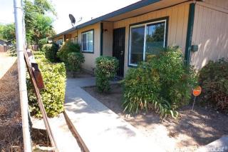 110 James St, Modesto, CA 95354-2638