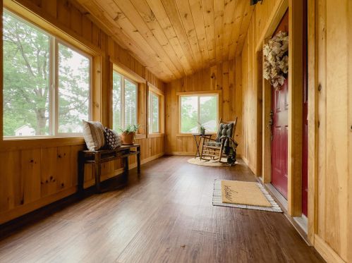 60 Old Prescott Hill Rd, Laconia, NH 03246-1358