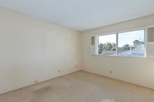 7 Butler St, Irvine CA  92612-2724 exterior