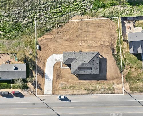 22213 Mariposa Rd, Tehachapi, CA 93561-8876