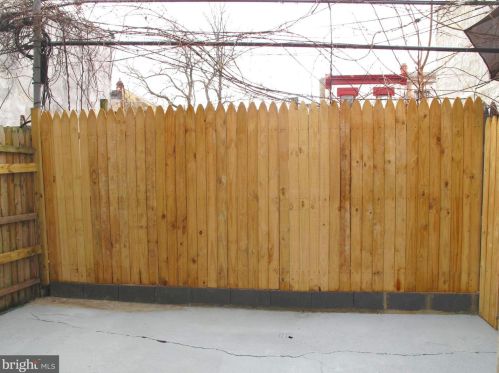 2414 13 St, Philadelphia PA  19133-1128 exterior