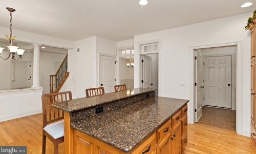 1022 Rockledge Dr, Carlisle PA  17015-9127 exterior