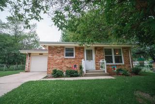3303 Nadine Ave, Rockford, IL 61114-6017
