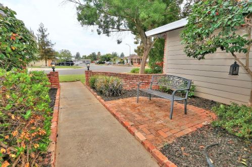 6221 Green Eyes Way, Citrus Heights, CA 95662-4114