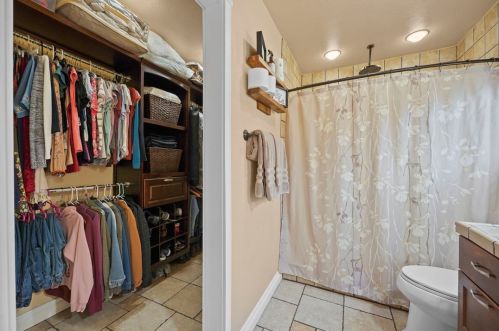 9685 Randolph St, Riverside CA  92503-1185 exterior