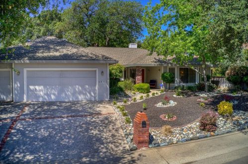 6047 Walnut Ave, Citrus Heights, CA 95662-4824