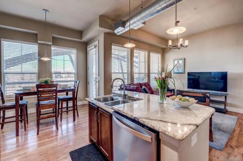 10111 Inverness Main St, Englewood, CO 80112-5722