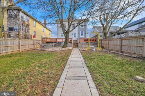 987 Baltimore St, Hanover PA  17331-4413 exterior