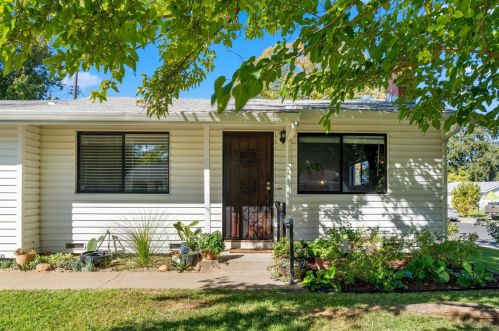 10552 Mills Acres Cir, Rancho Cordova, CA 95670-5515