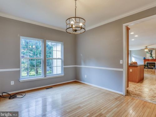 49 Pebble Beach Cir, Charles Town WV  25414-4061 exterior