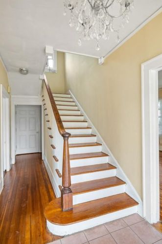 2163 Lake Rd, Atlanta, GA 30307-1831