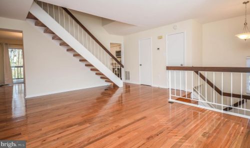 1922 Brightleaf Ct, Silver Spring MD  20902-5805 exterior