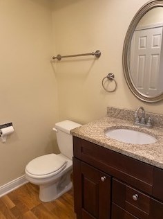 226 Fremont St, Naperville IL  60540-4327 exterior