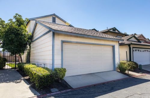 4887 Village Green Way, San Bernardino, CA 92407-2948
