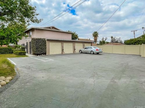 135 Cook St, Redlands, CA 92374-3752