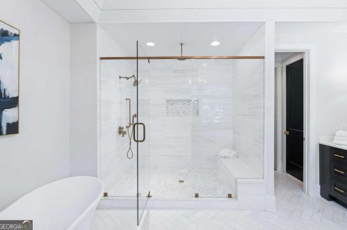 2731 Arden Rd, Atlanta GA  30305-1913 exterior