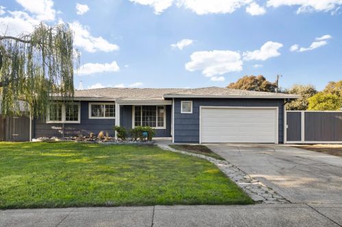 7509 Camellia Ln, Stockton, CA 95207-1623