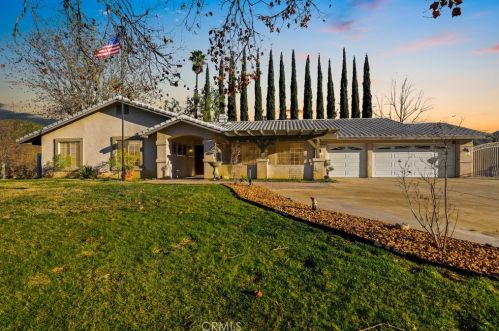 2509 Mccarty Dr, Colton, CA 92324-9220