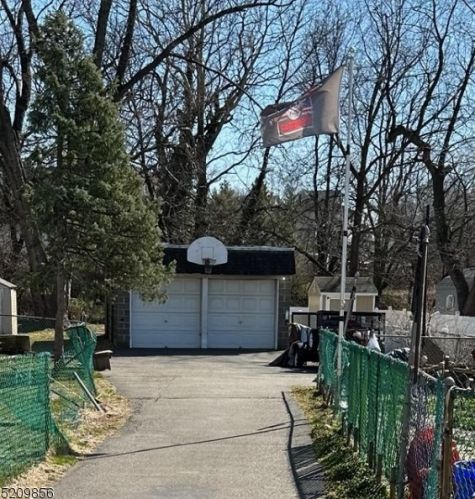 146 Jerome Pl, Bloomfield, NJ 07003-4916