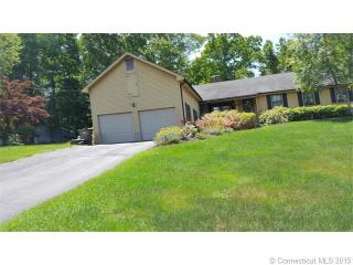 87 Rambling Rd, Vernon, CT 06066-5816