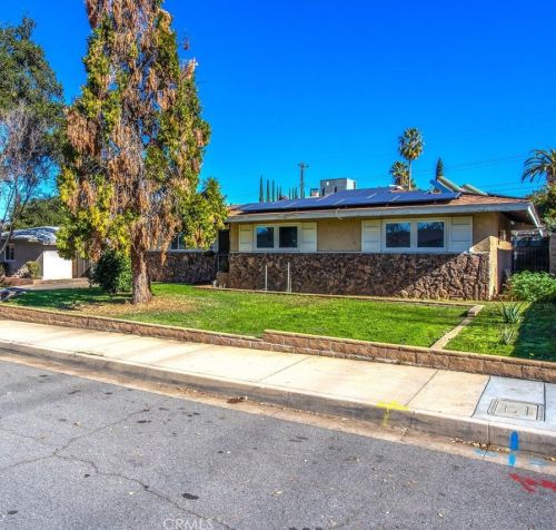 237 Roma St, Redlands, CA 92373-5024