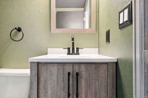 21672 Crestridge Pl, Aurora CO  80015-3596 exterior