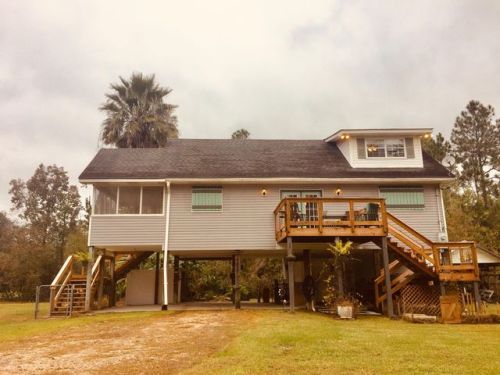 4082 Eighth St, Bay Saint Louis, MS 39520-7714