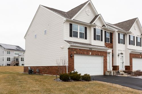 12902 Blue Spruce Dr, Plainfield, IL 60585-2979