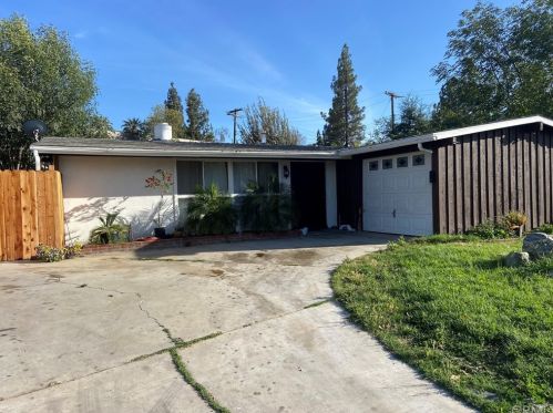 3842 Manchester Pl, Riverside, CA 92503-4065
