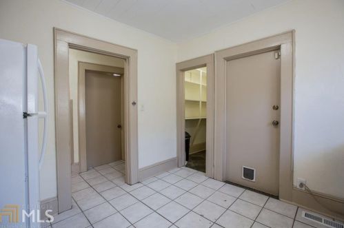 1069 Hemphill Ave, Atlanta GA  30318-5441 exterior