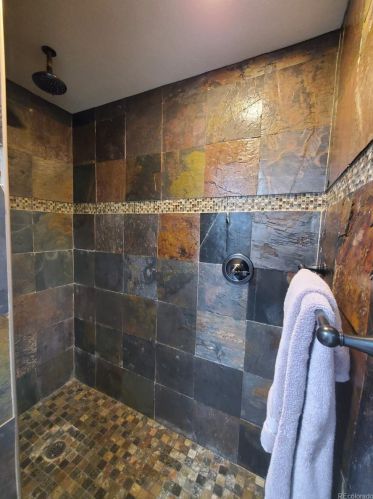 5273 Nepal Way, Aurora CO  80015-6441 exterior