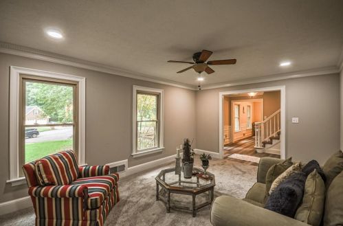5047 Sumter Ln, Lilburn, GA 30047-5783