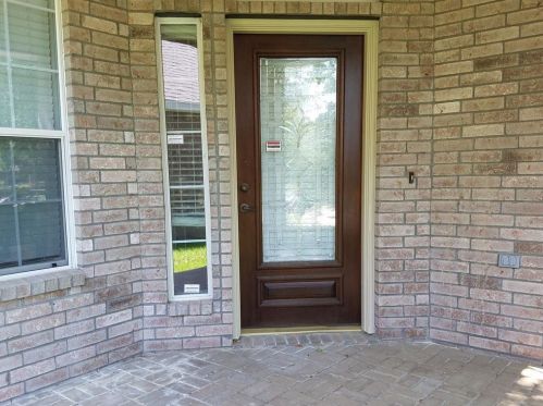 35 Victory Lake Dr, Conroe TX  77384-4543 exterior