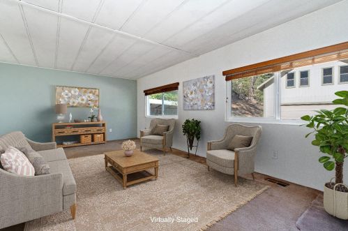 16478 Auburn Rd, Grass Valley, CA 95949-8762