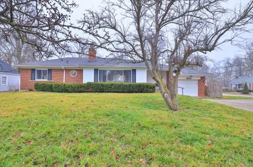 1590 Clio Ave, Cincinnati, OH 45230-1811