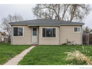 1245 Xanthia St, Denver CO  80220-3512 exterior