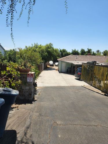 441 El Norte Pkwy, Escondido, CA 92026-2732