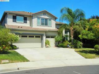 1369 Stonehaven Dr, Los Angeles, CA 94513-1885