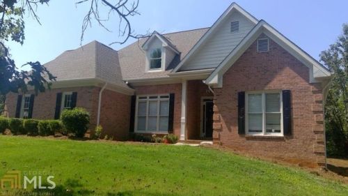 2708 Whitecrest Cir, Conyers, GA 30013-2482