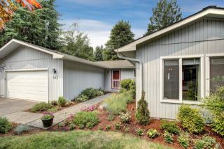 502 178th Ct, Seattle, WA 98133-4740