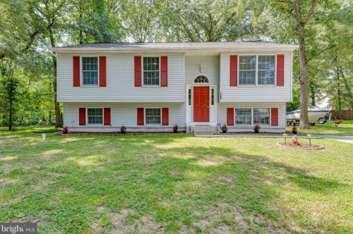 369 Metropolitan Blvd, Riviera Beach, MD 21122-4129