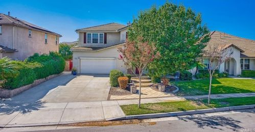 6621 Palmer St, Chino, CA 91710-7363