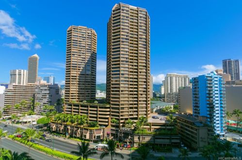 1778 Ala Moana Blvd, Honolulu HI  96815-1658 exterior