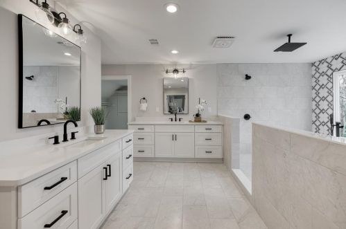 170 Huntcliff Pt, Atlanta GA  30350-1601 exterior