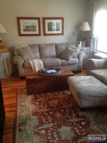 1040 High Mountain Rd, Paterson NJ  07508-2967 exterior