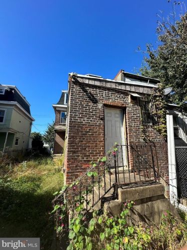129 63rd St, Philadelphia, PA 19139-2202